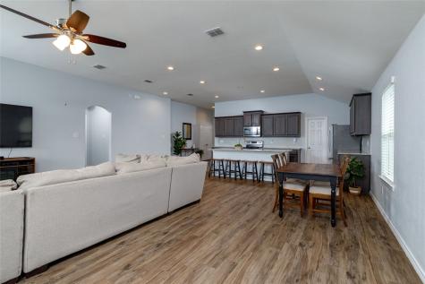 2525 Silver Fox Trail Weatherford TX 76087