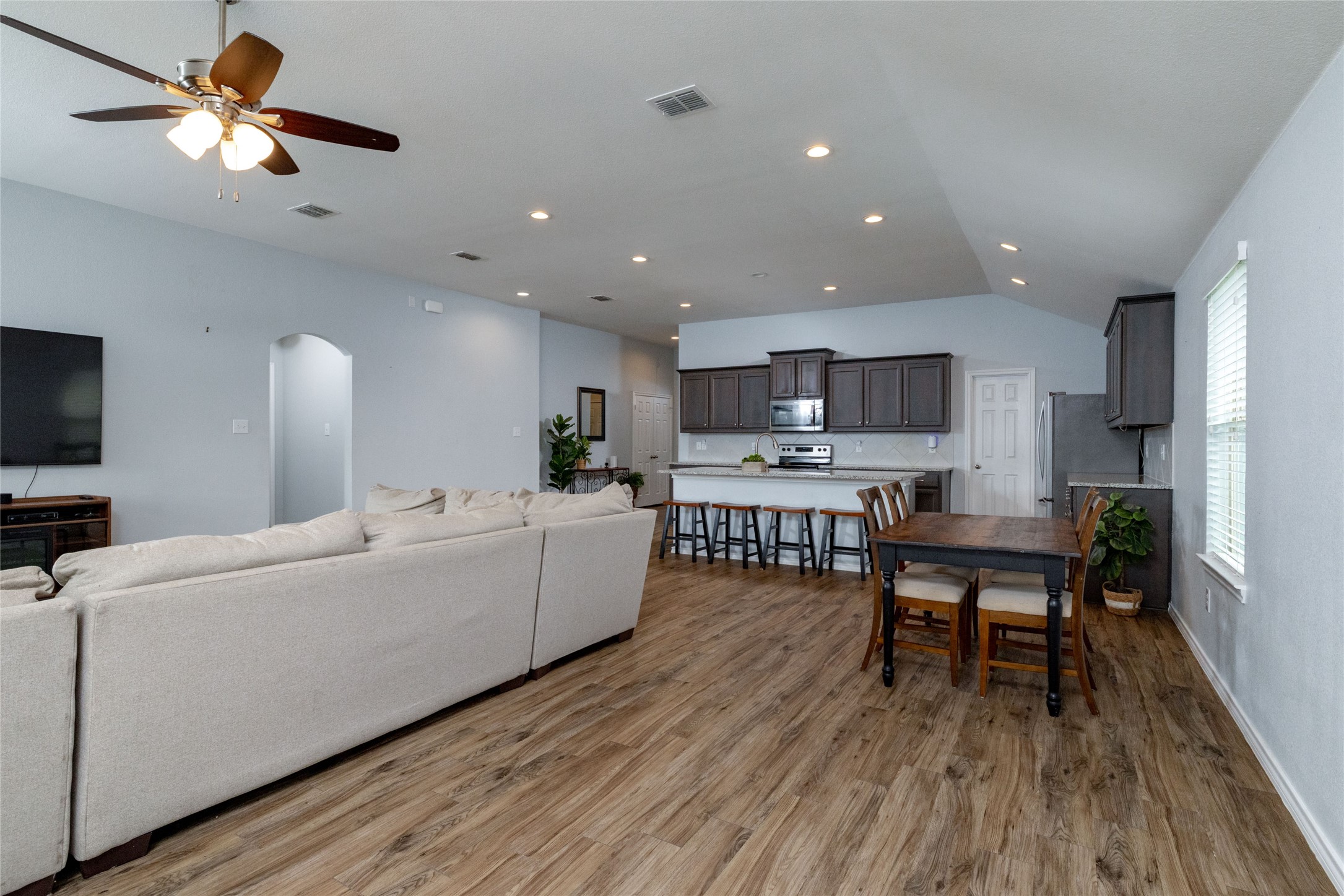 2525 Silver Fox Trail Weatherford TX 76087