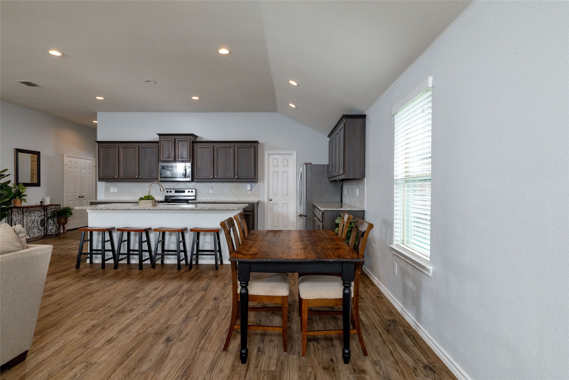 2525 Silver Fox Trail Weatherford TX 76087