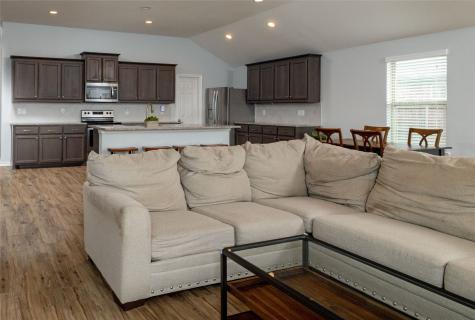 2525 Silver Fox Trail Weatherford TX 76087