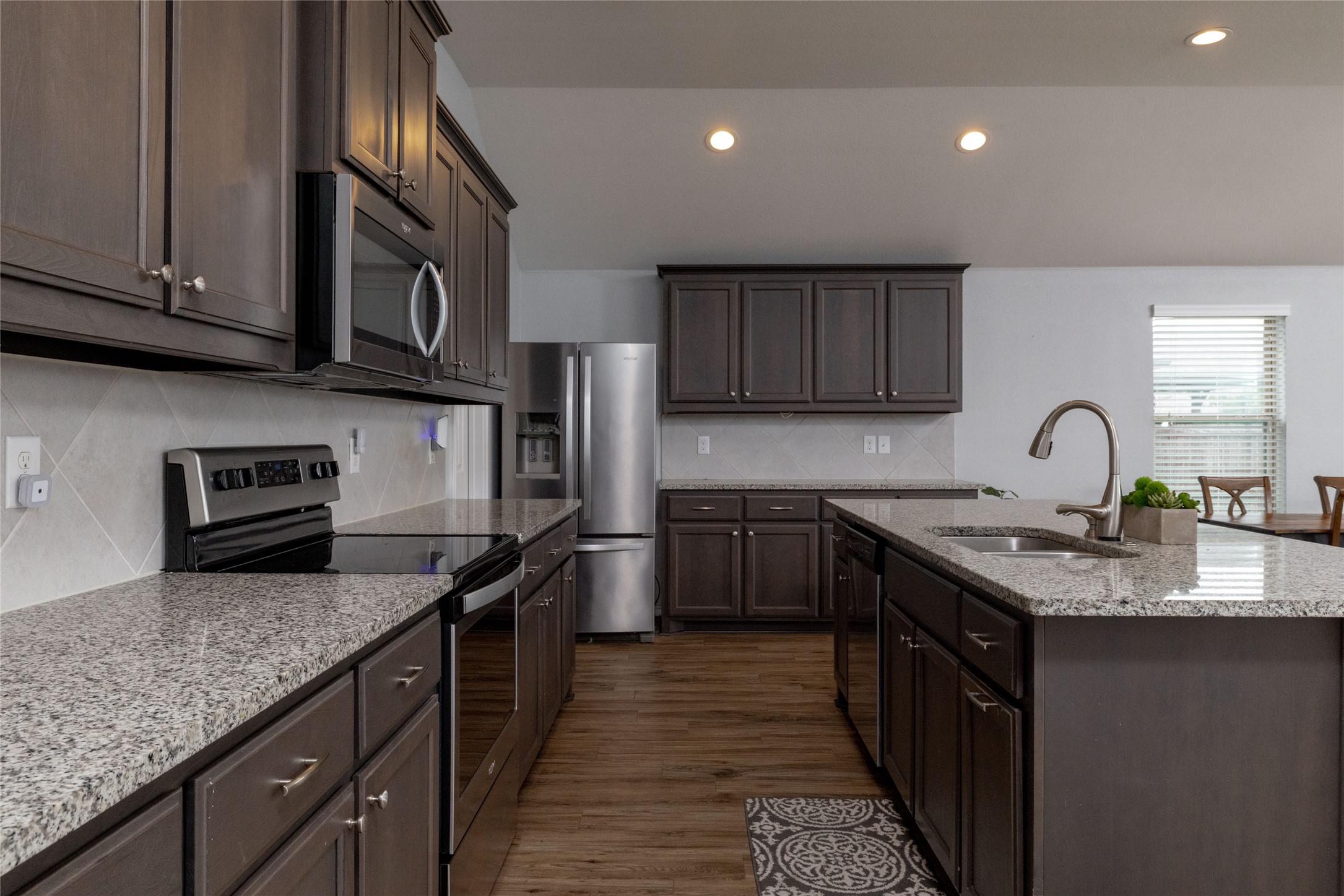 2525 Silver Fox Trail Weatherford TX 76087