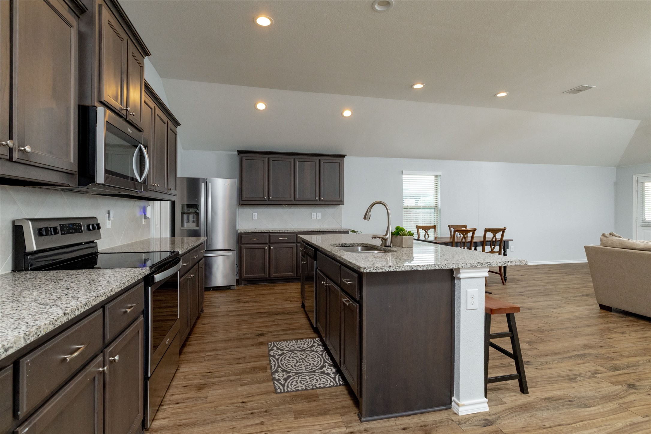 2525 Silver Fox Trail Weatherford TX 76087