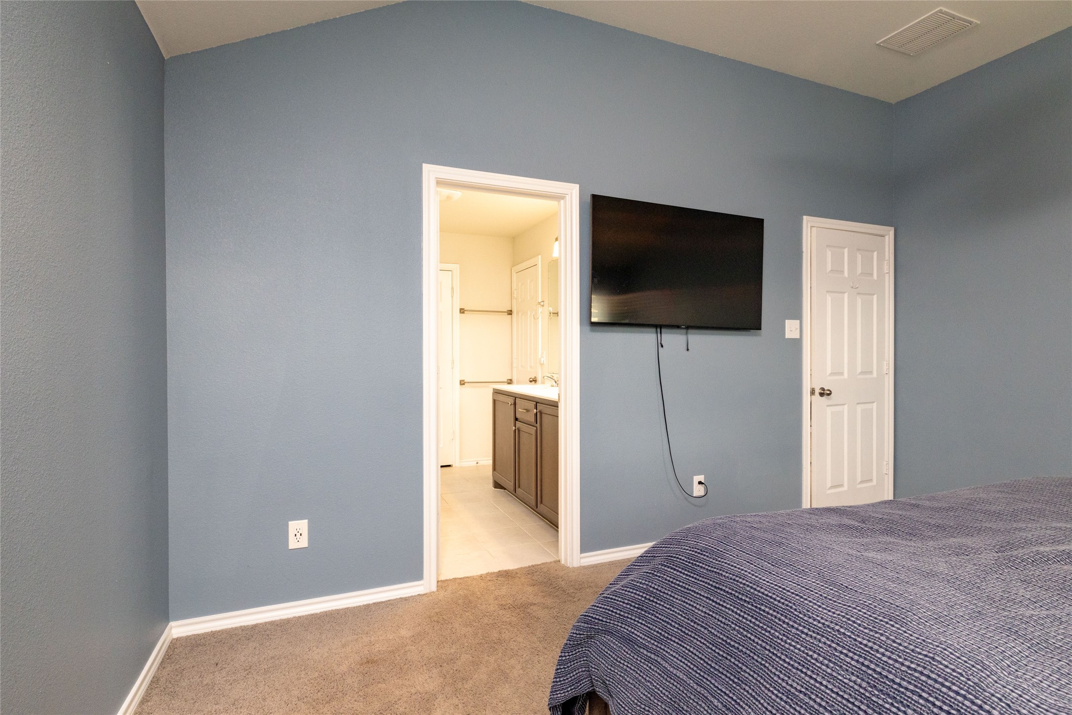2525 Silver Fox Trail Weatherford TX 76087