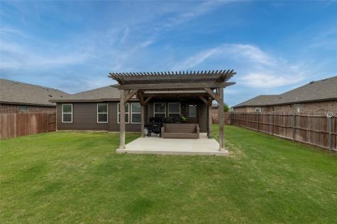 2525 Silver Fox Trail Weatherford TX 76087