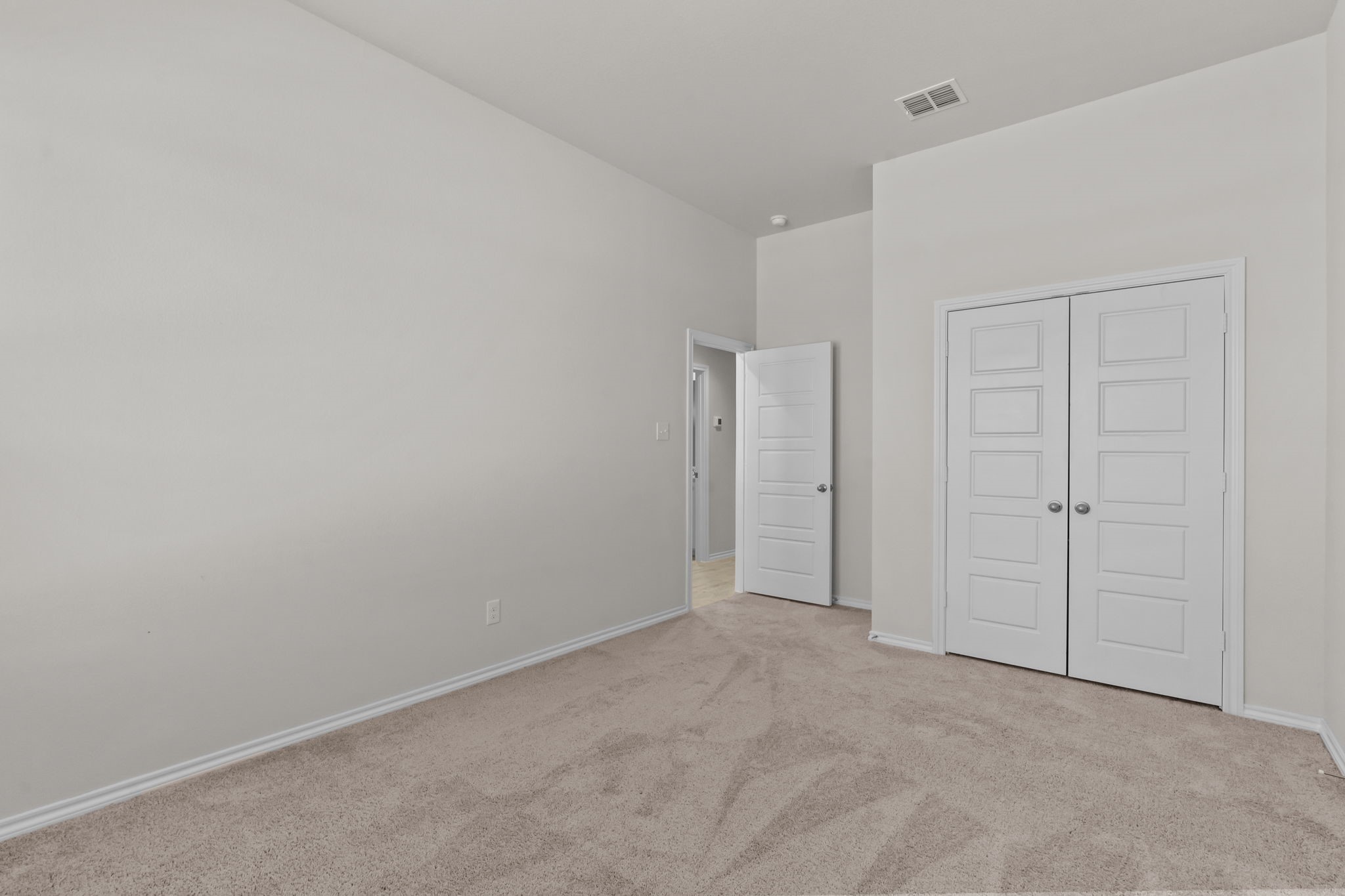 908 Granite Drive Azle TX 76020