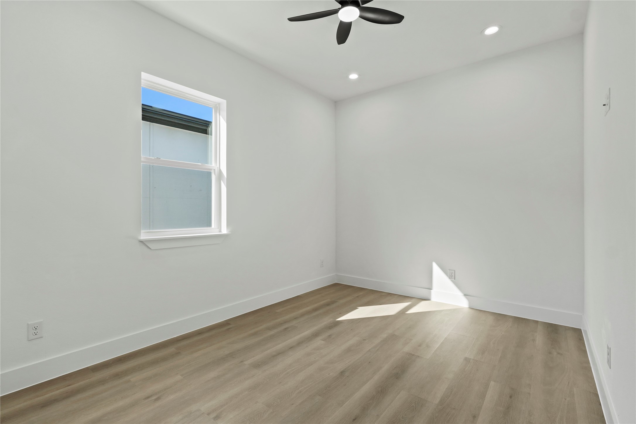 1503 Dennison Street Dallas TX 75212
