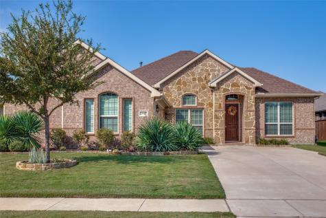 2948 Salina Drive Grand Prairie TX 75054