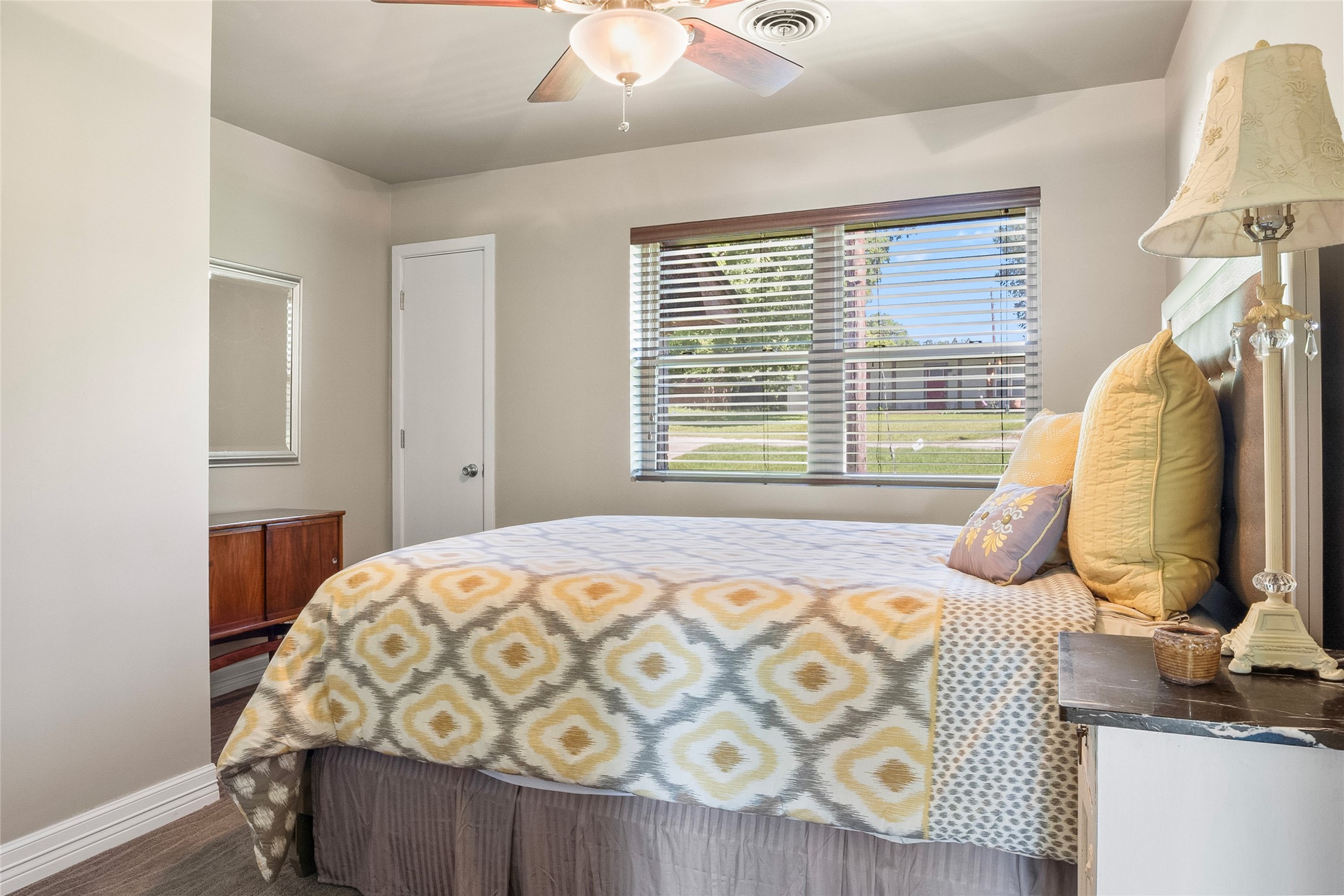 80 Bayside Circle Gainesville TX 76240