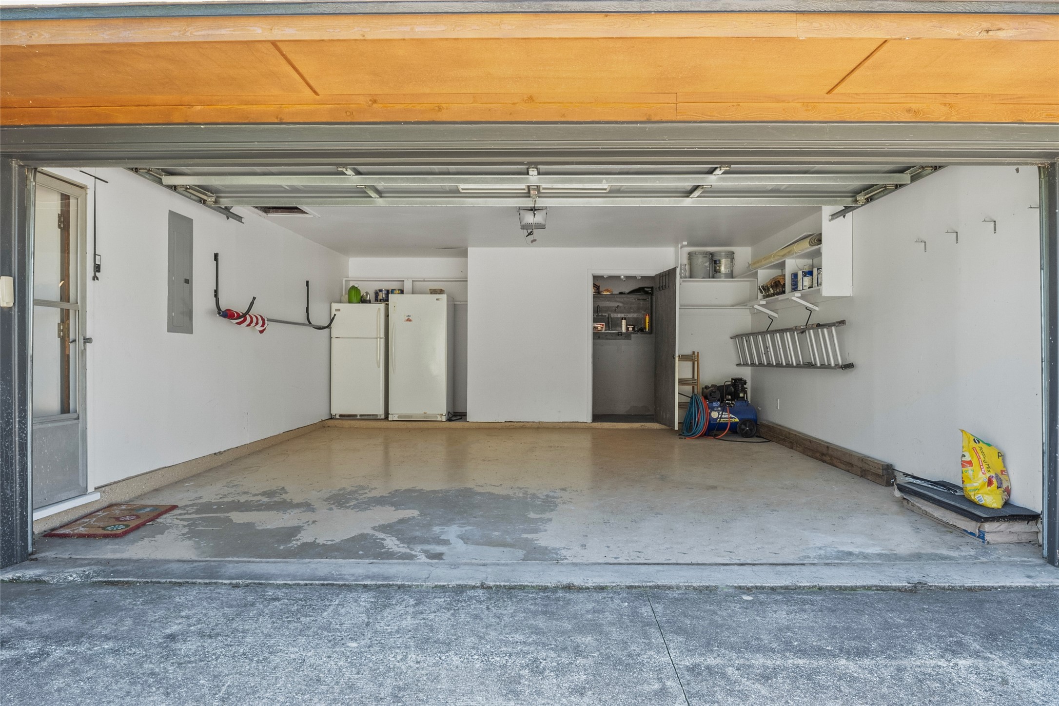 80 Bayside Circle Gainesville TX 76240