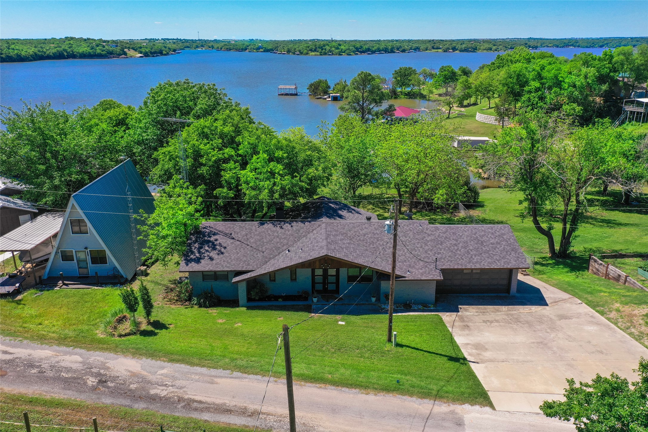 80 Bayside Circle Gainesville TX 76240