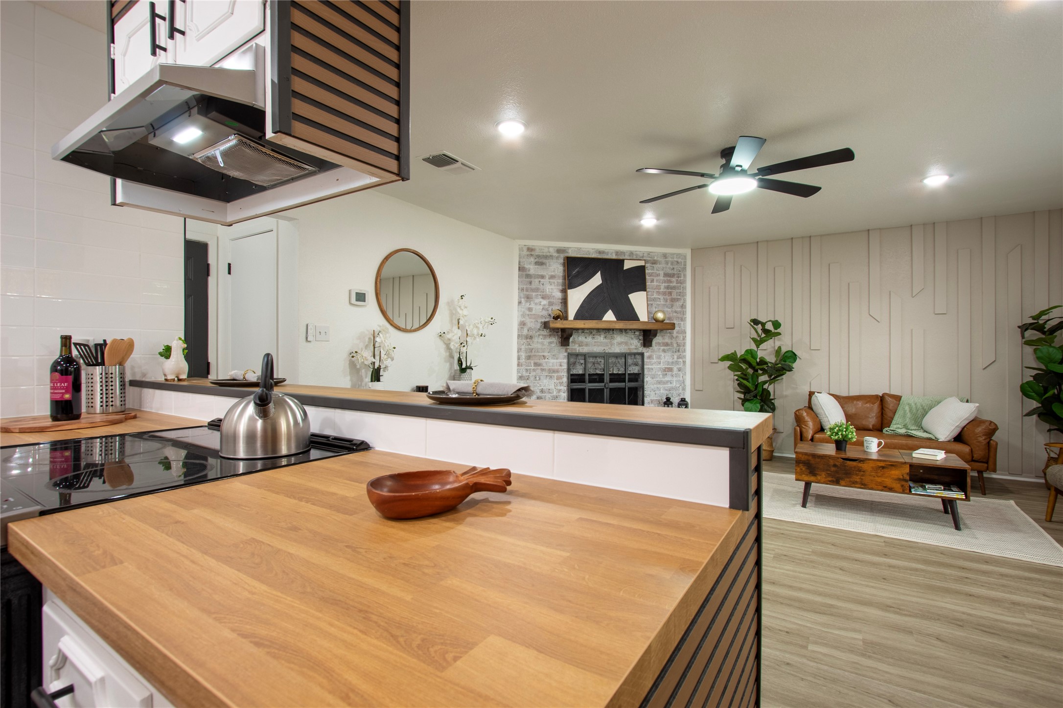 1205 Augusta Road Benbrook TX 76126
