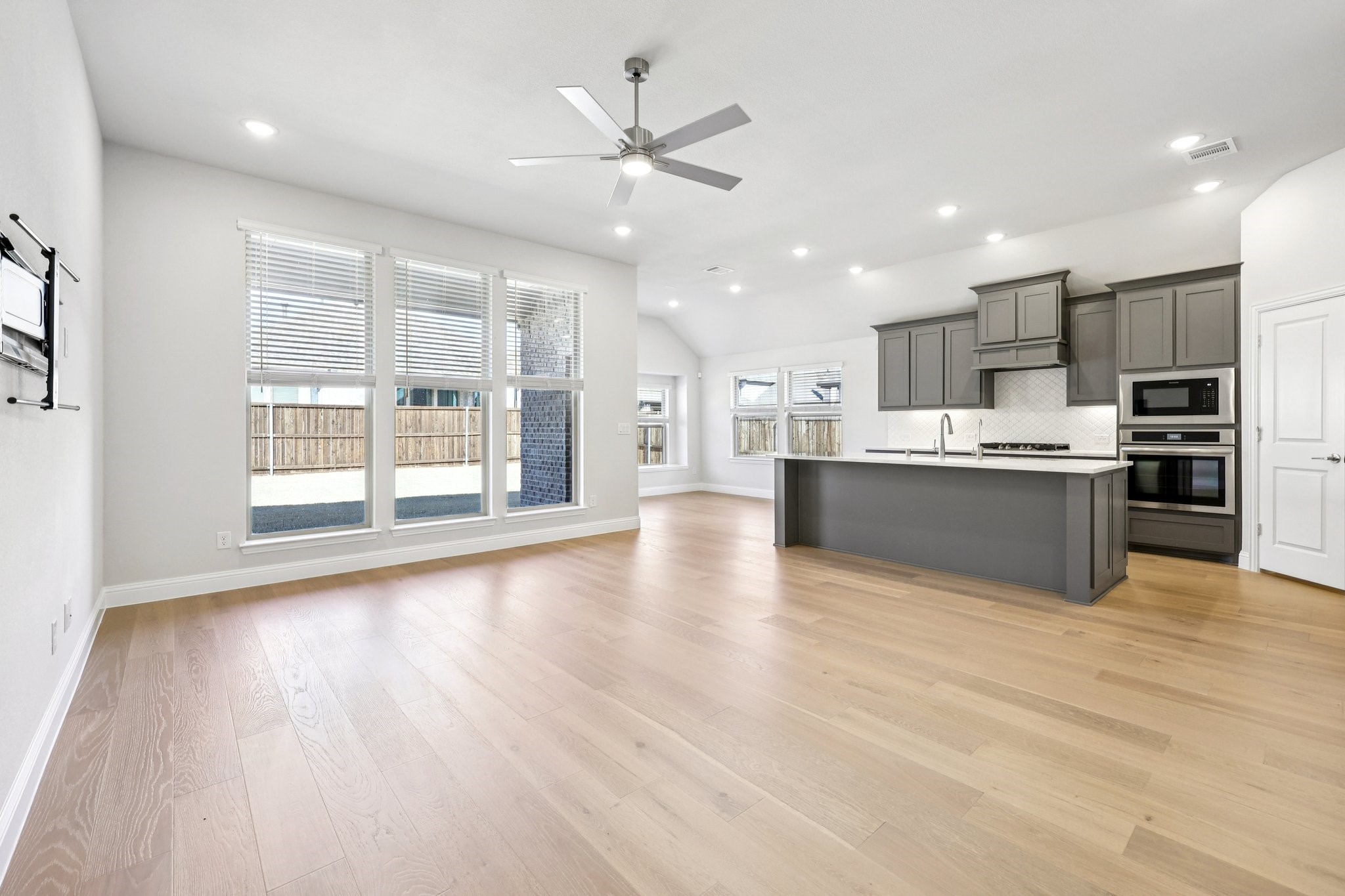 1317 Clear Fork Street Aubrey TX 76227