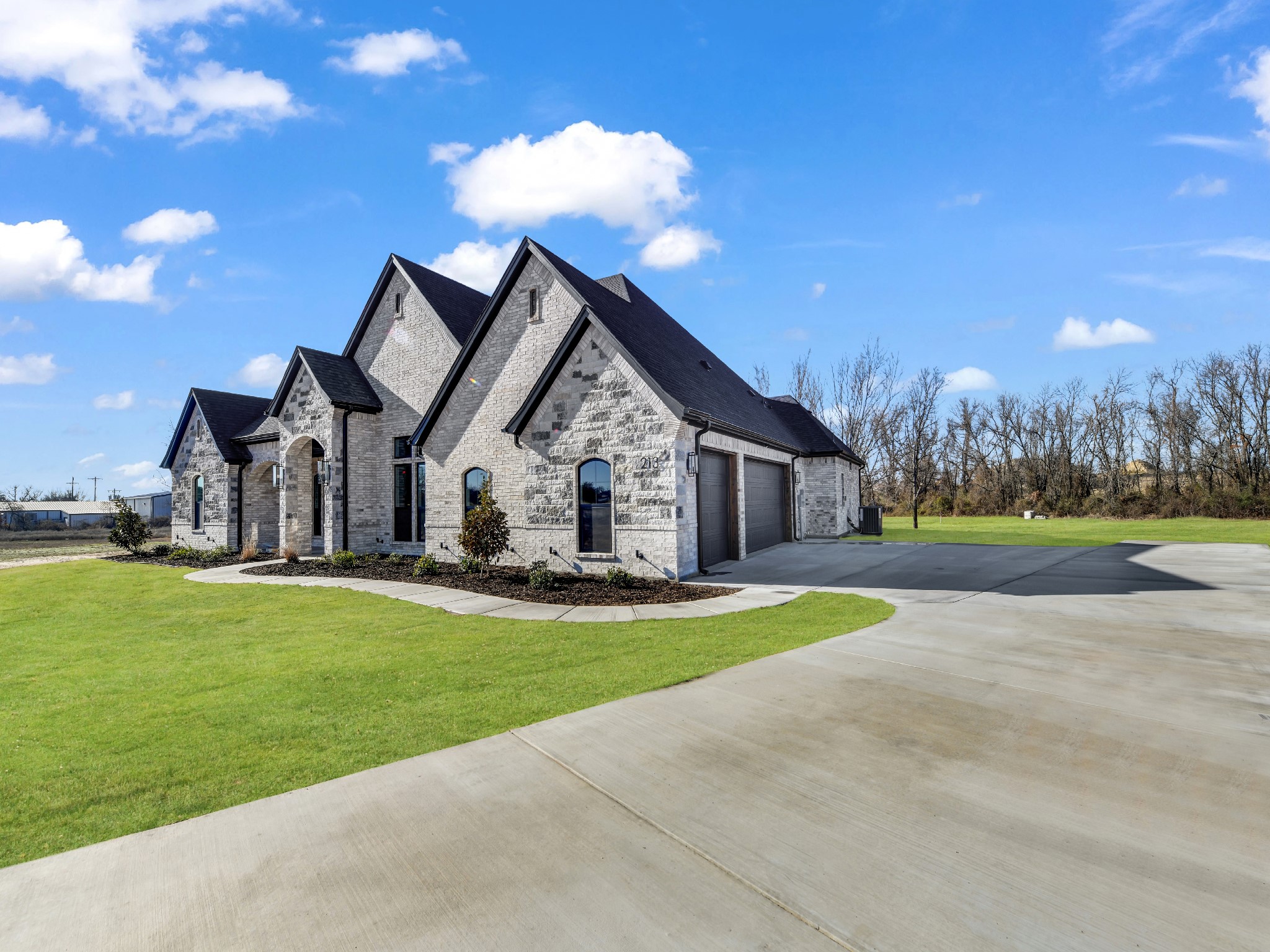 213 Desperado Court Weatherford TX 76088