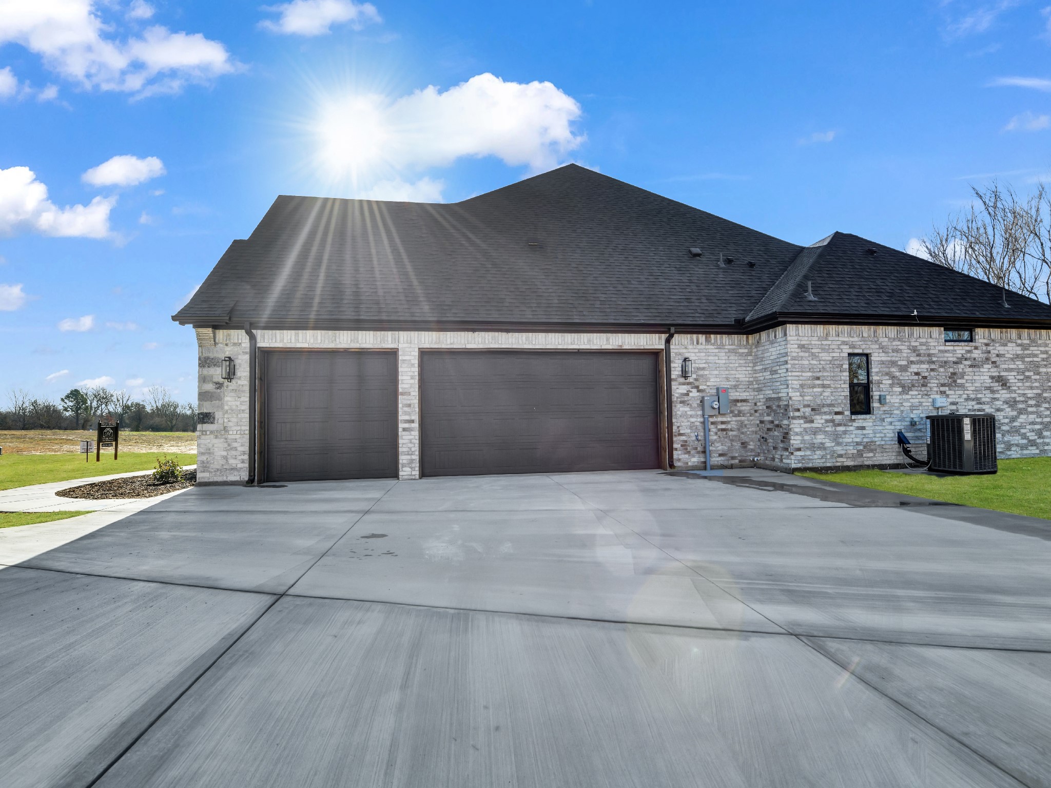 213 Desperado Court Weatherford TX 76088