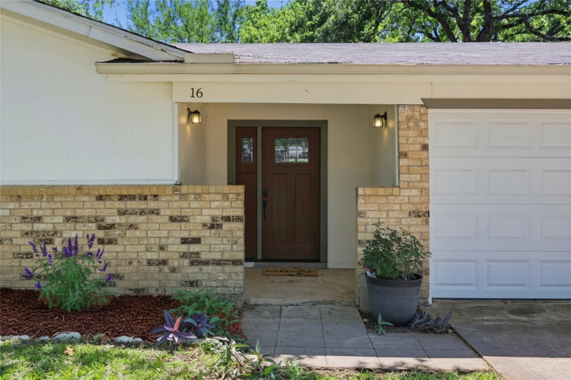 16 Coffee Tavern Road Bedford TX 76022
