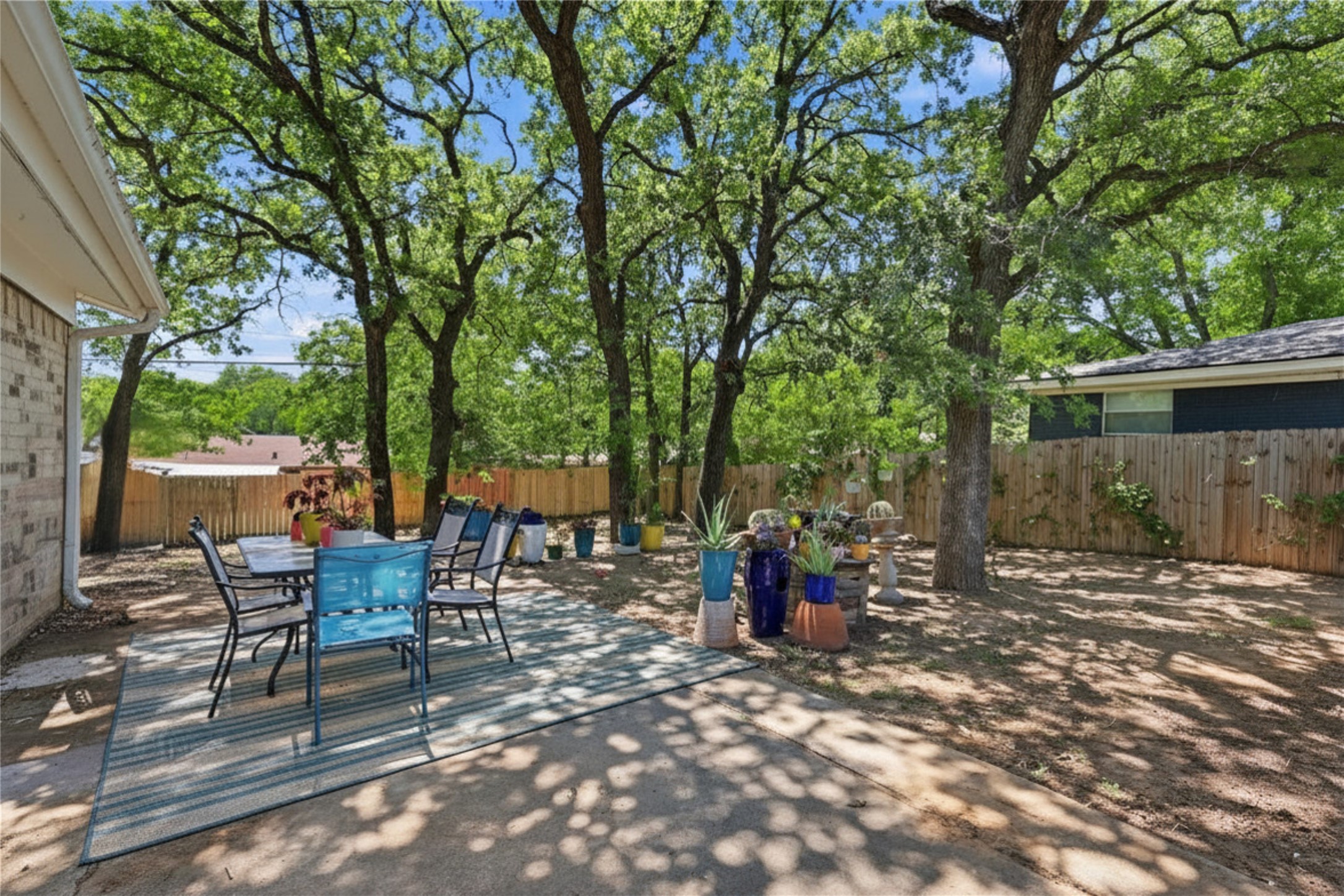 16 Coffee Tavern Road Bedford TX 76022