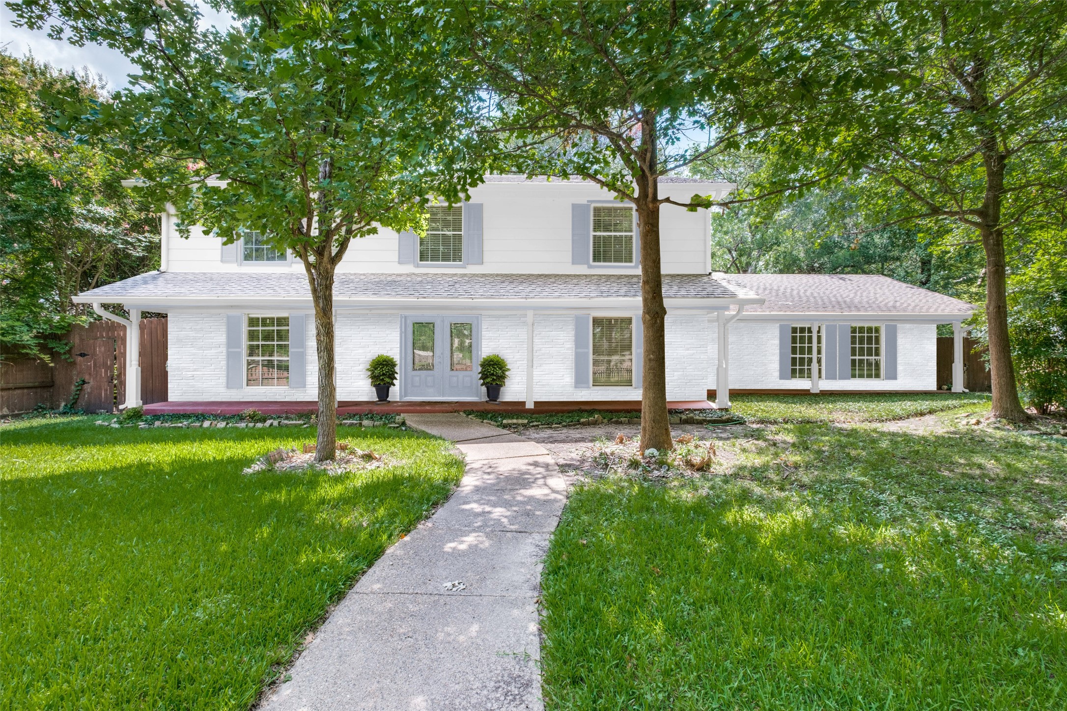 3619 University Drive Garland TX 75043
