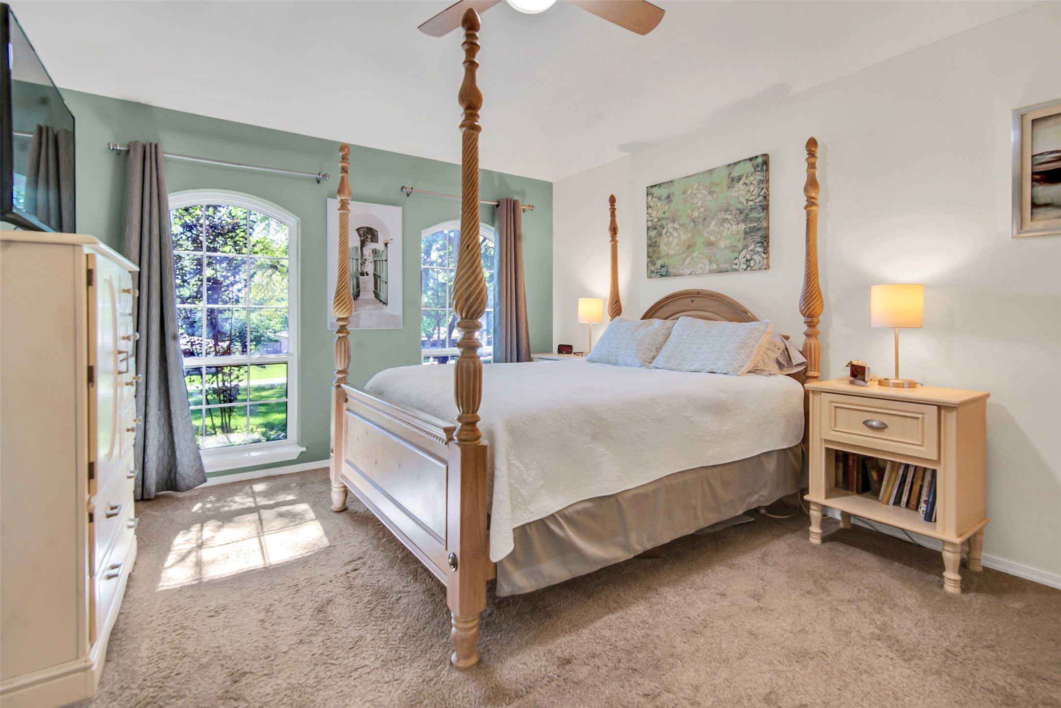 731 Deleon Street Denison TX 75020