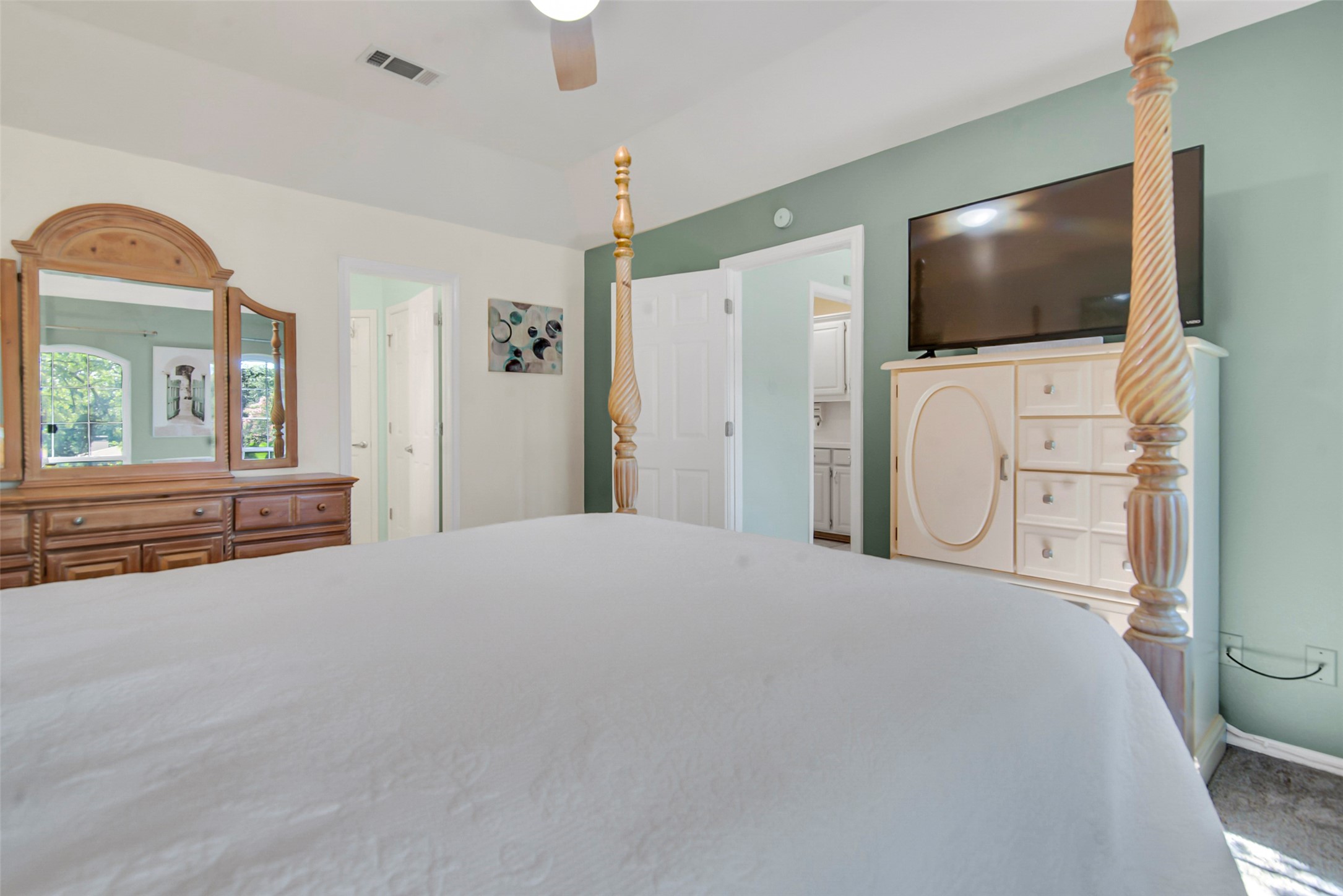 731 Deleon Street Denison TX 75020