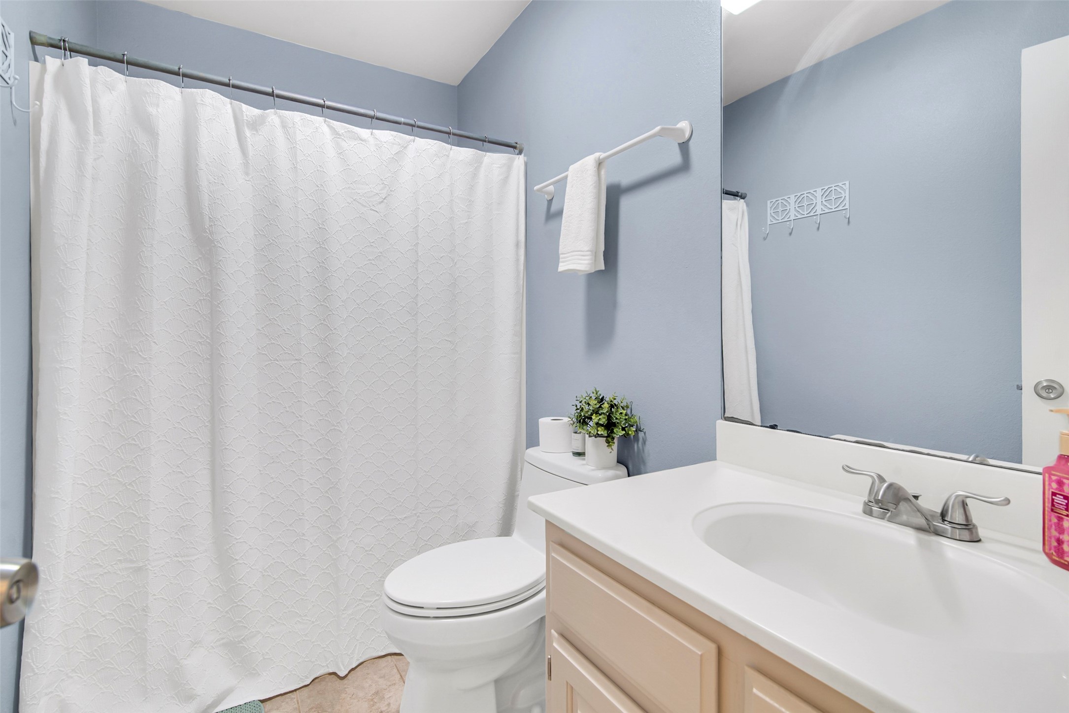 731 Deleon Street Denison TX 75020