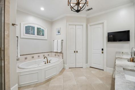 4234 Williamsburg Road Dallas TX 75220
