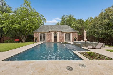 4234 Williamsburg Road Dallas TX 75220