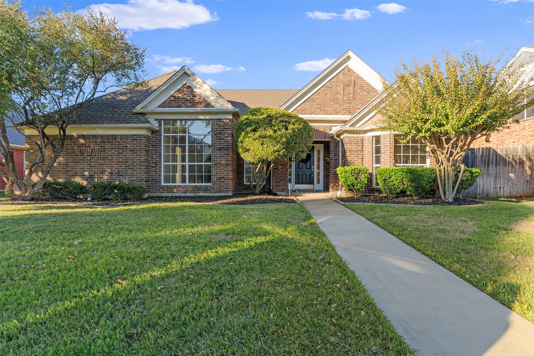 1325 Autumn Trail Lewisville TX 75067