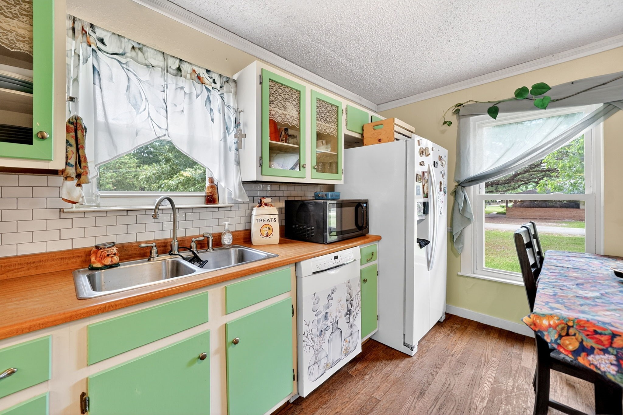 610 Crooked Creek Road Edgewood TX 75117