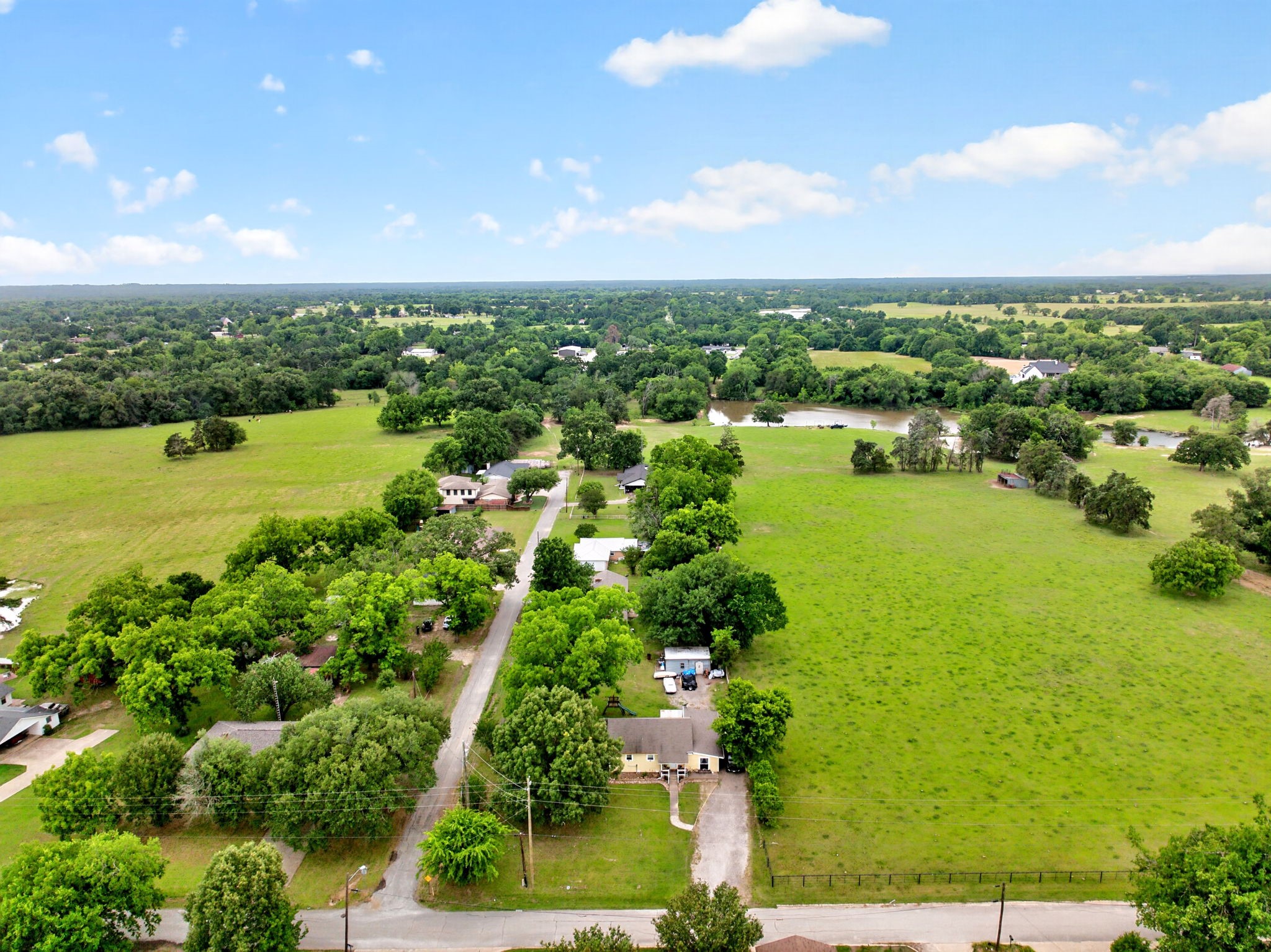 610 Crooked Creek Road Edgewood TX 75117