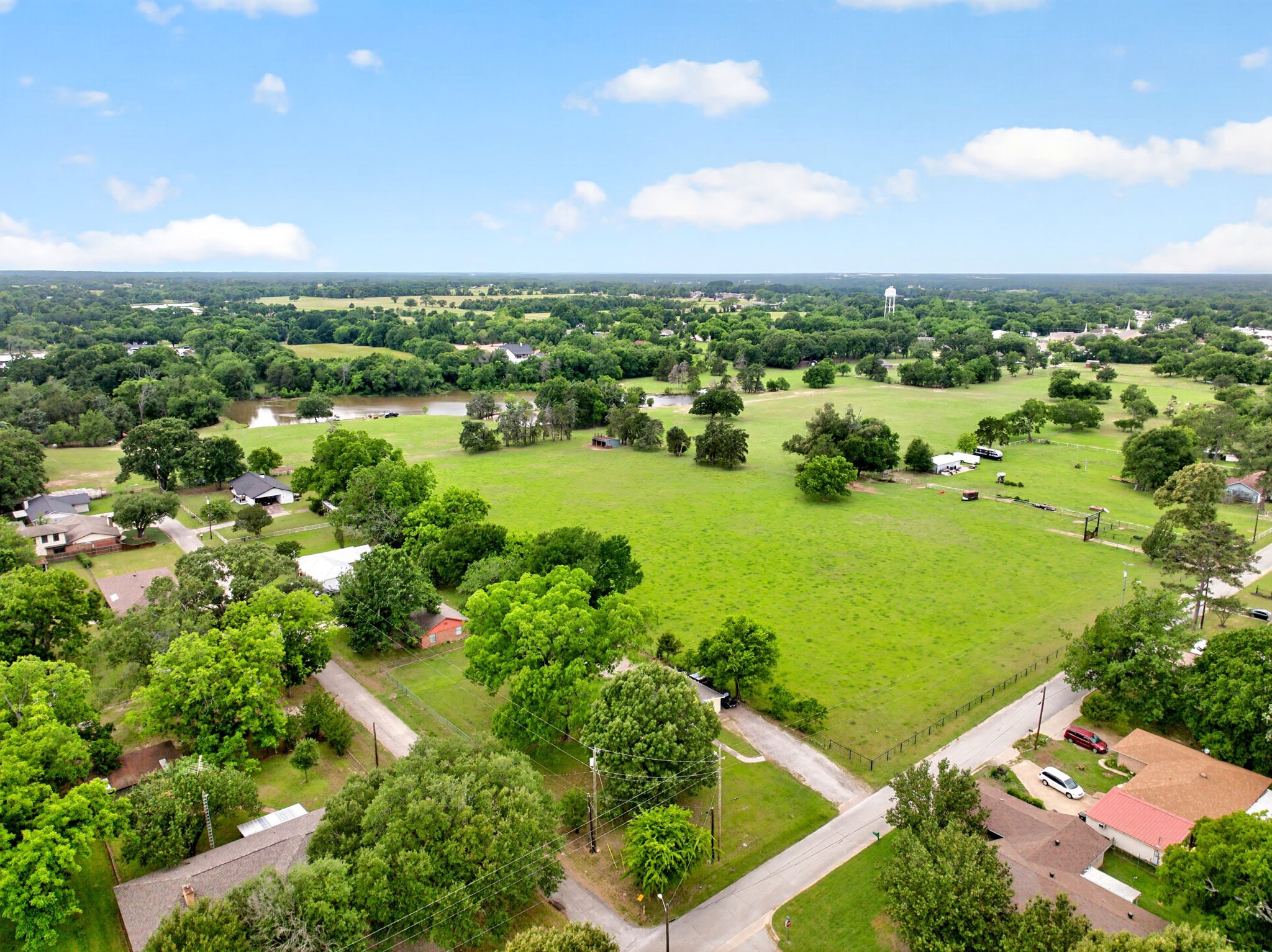 610 Crooked Creek Road Edgewood TX 75117