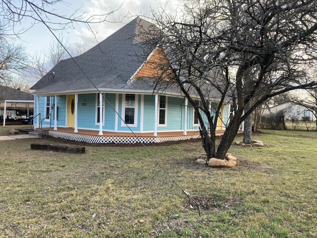 301 S Hughes Street Rio Vista TX 76093