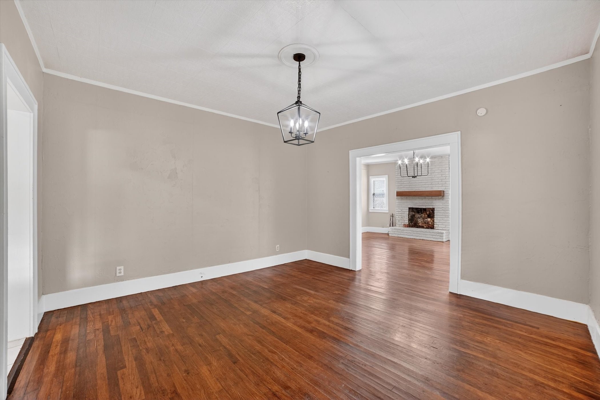 504 W Grove Street Kaufman TX 75142