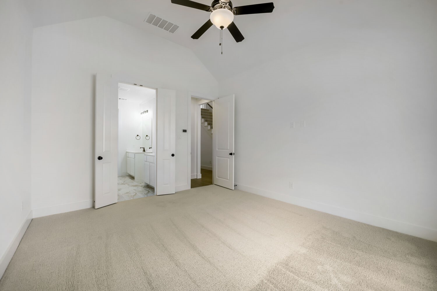 6005 Davis Knoll Fort Worth TX 76126