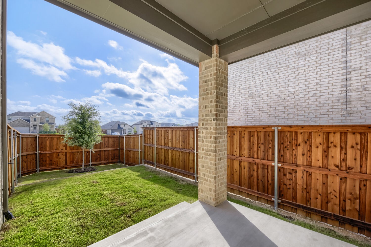 6005 Davis Knoll Fort Worth TX 76126