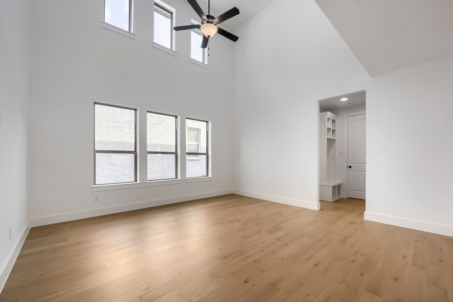 6005 Davis Knoll Fort Worth TX 76126