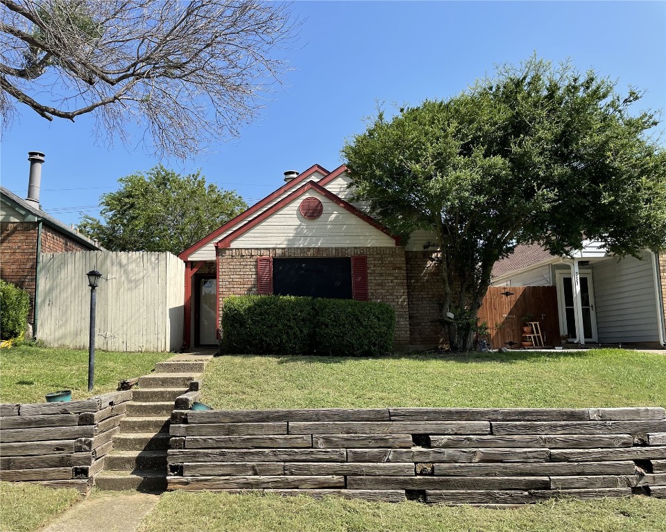 229 Teakwood Lane Lewisville TX 75067