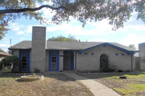 1504 Carnation Drive Lewisville TX 75067