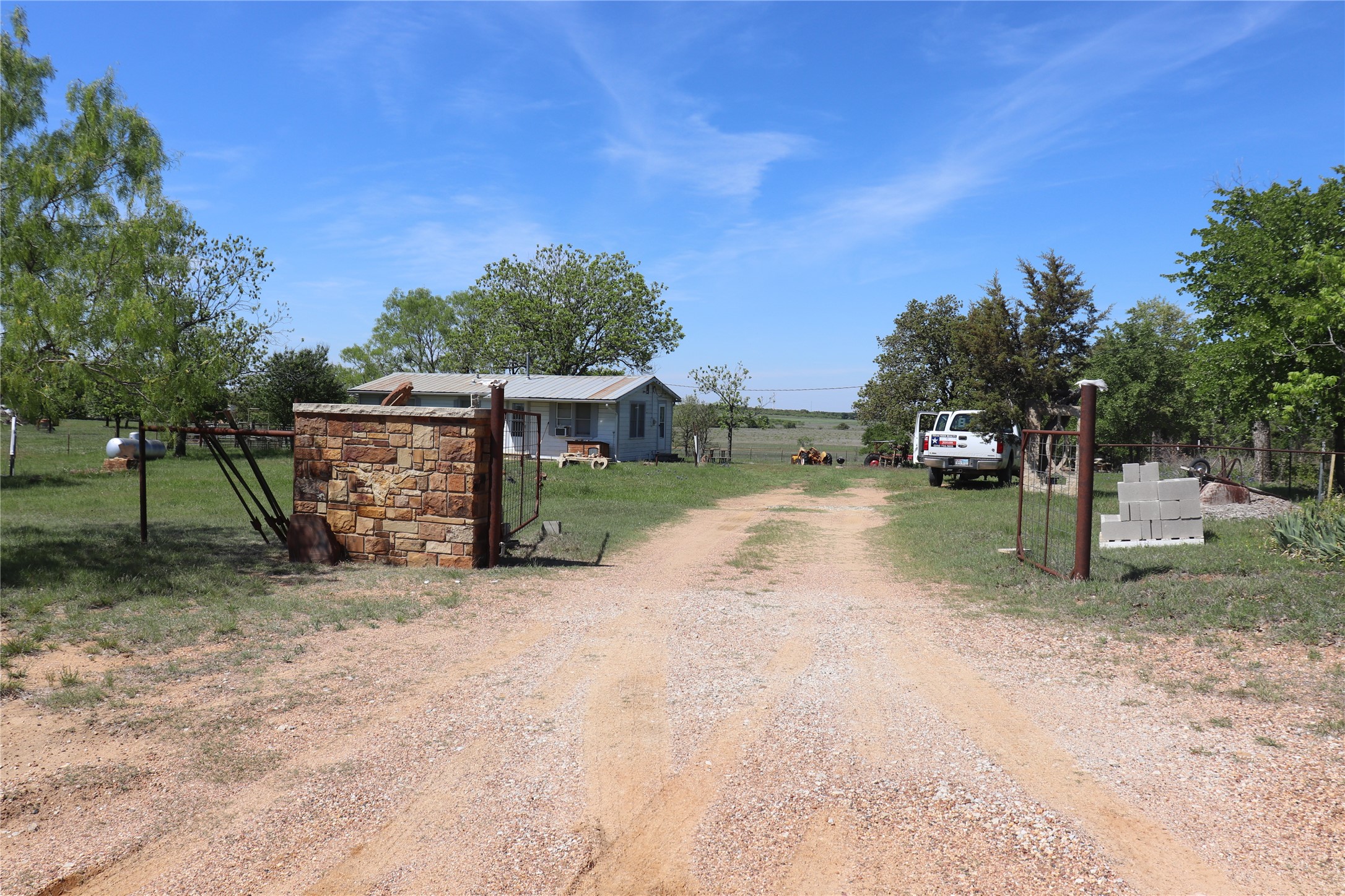 798 County Road 189 Carbon TX 76435