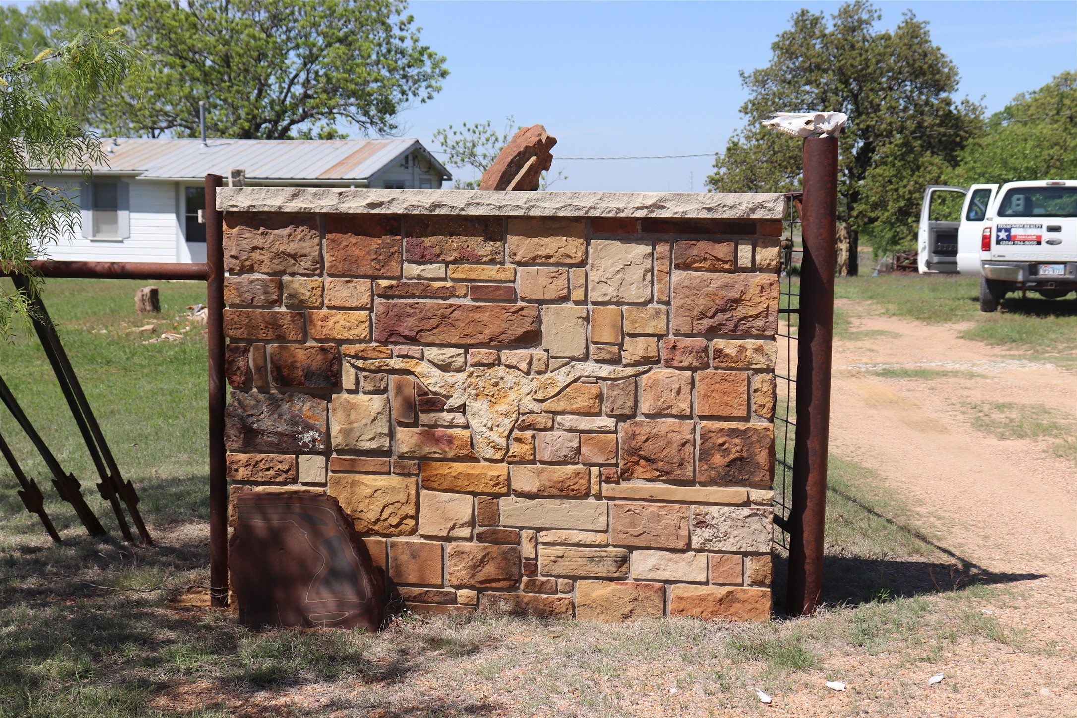798 County Road 189 Carbon TX 76435