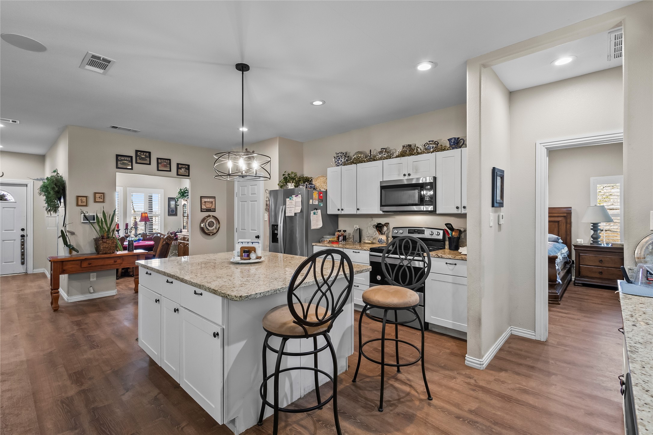 8045 County Road 1200 Grandview TX 76050