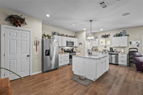 8045 County Road 1200 Grandview TX 76050