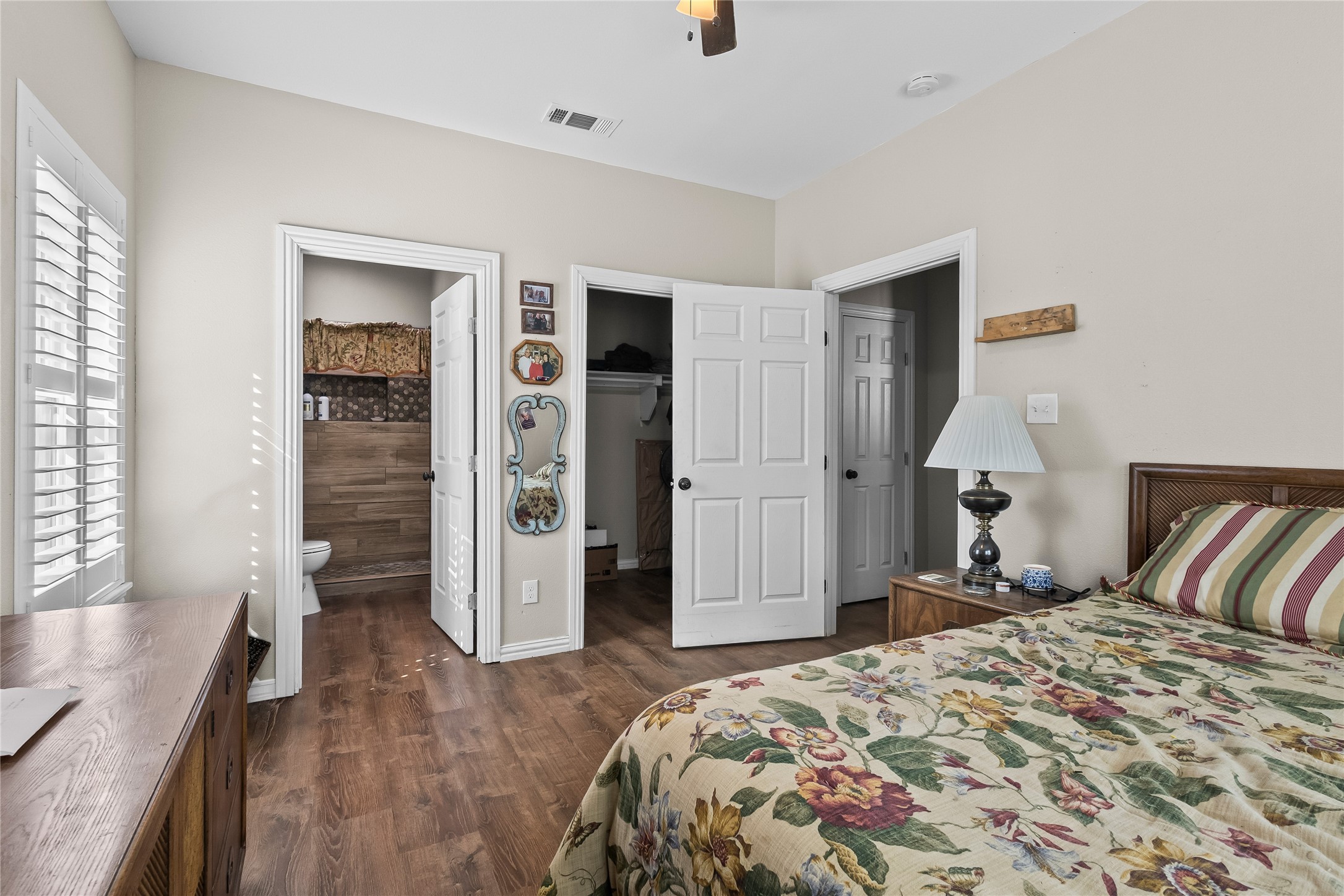 8045 County Road 1200 Grandview TX 76050