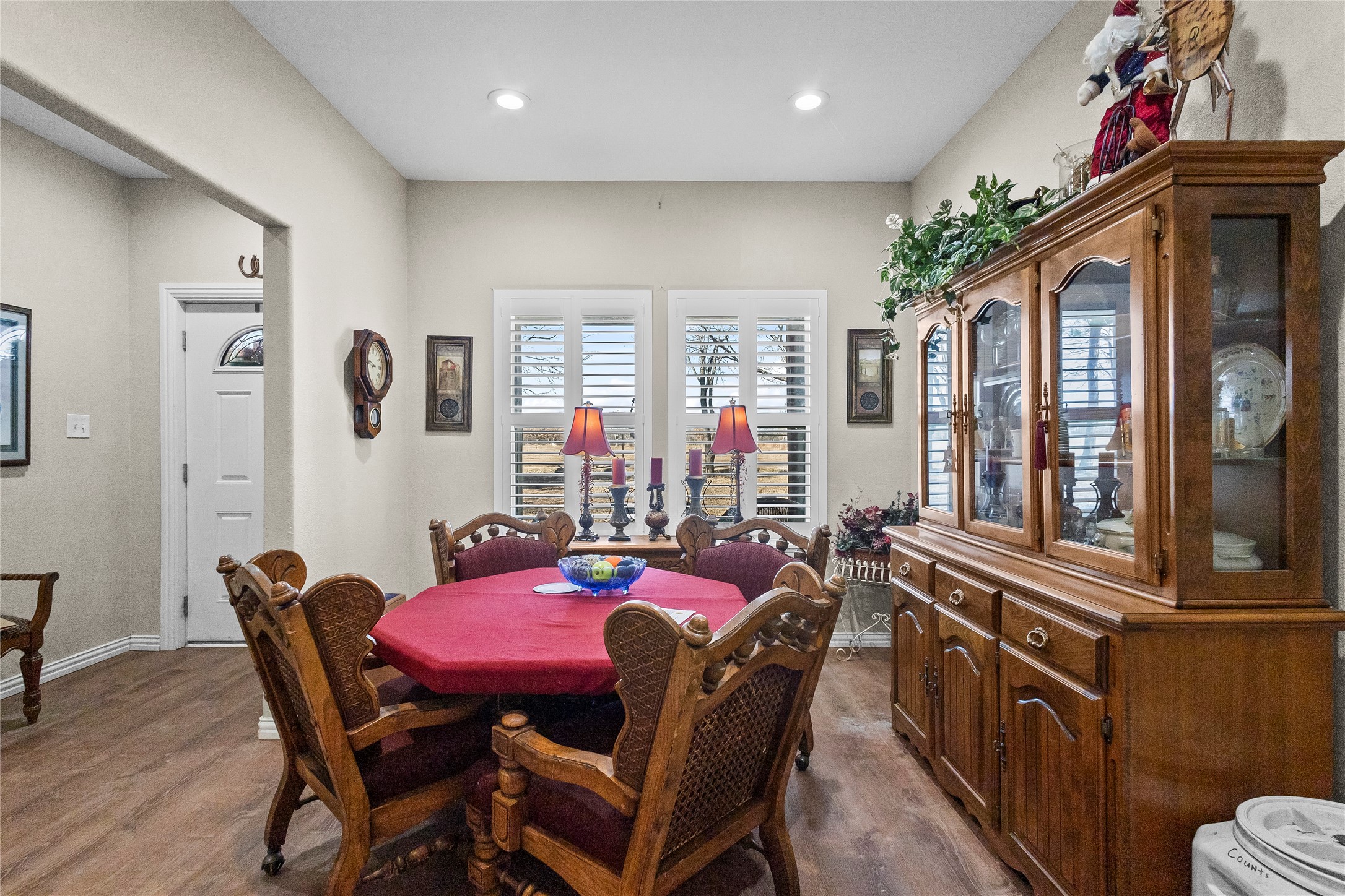 8045 County Road 1200 Grandview TX 76050