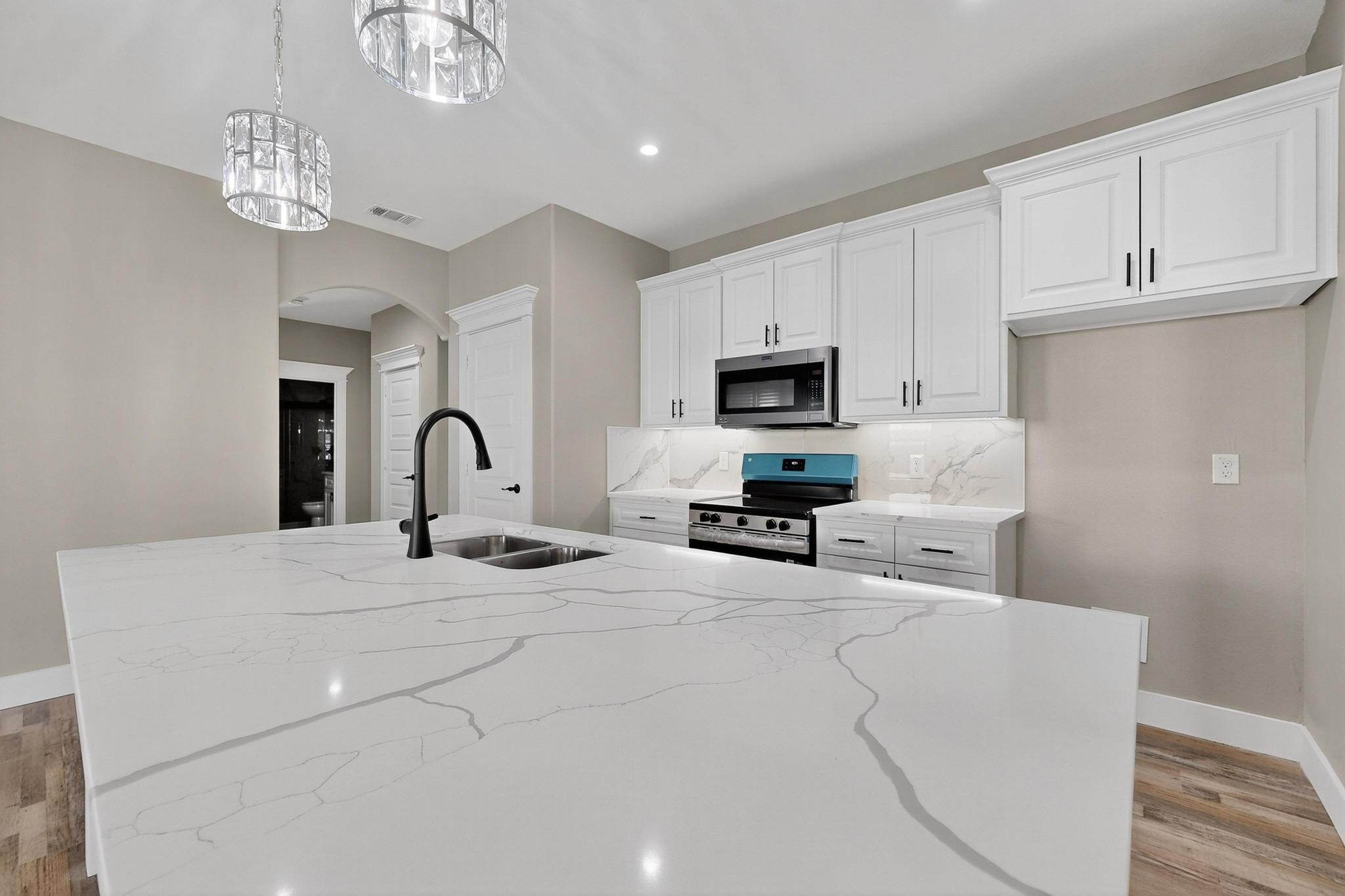 1221 S Rockwall Avenue Terrell TX 75160