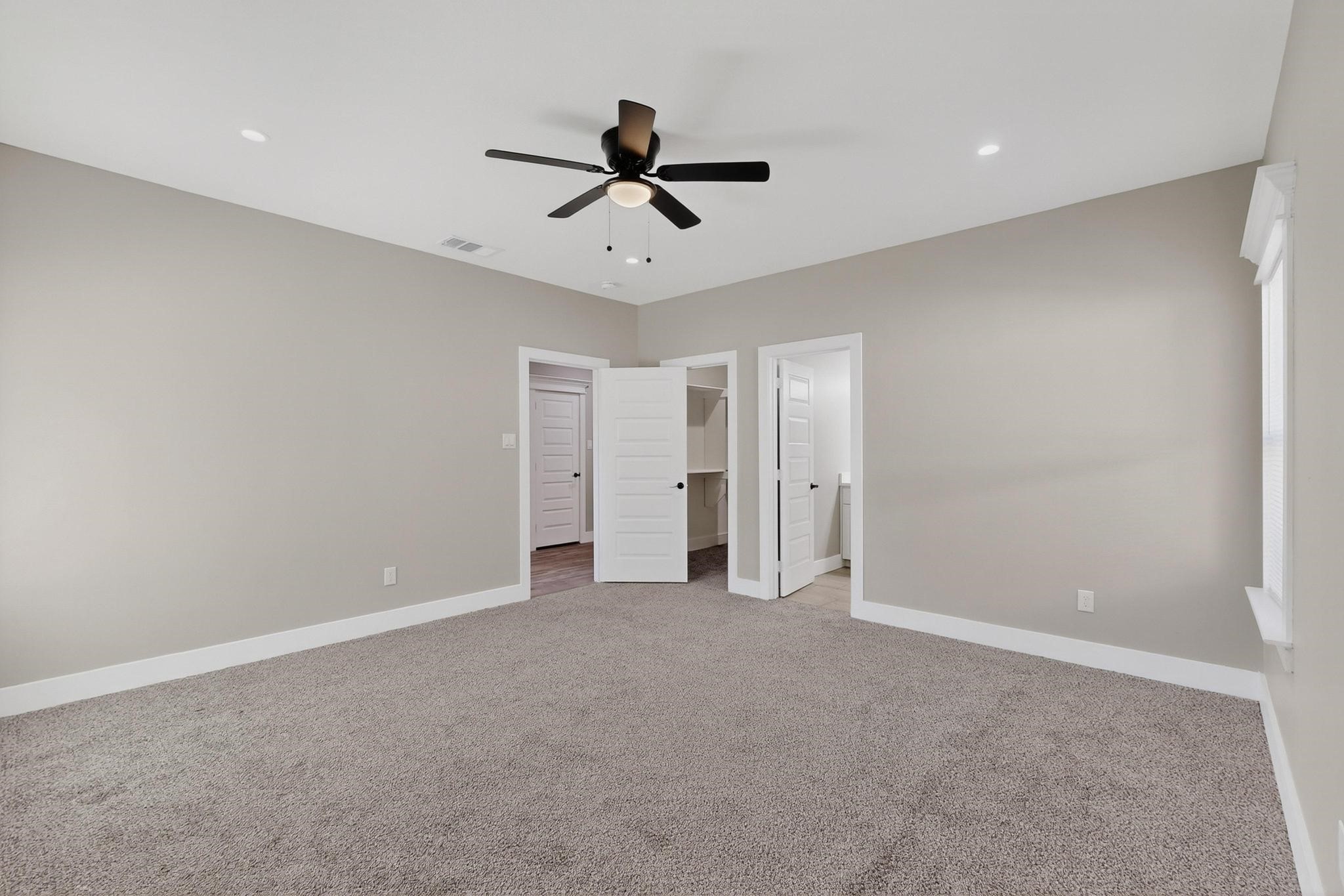 1221 S Rockwall Avenue Terrell TX 75160