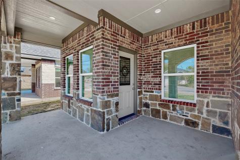 1221 S Rockwall Avenue Terrell TX 75160