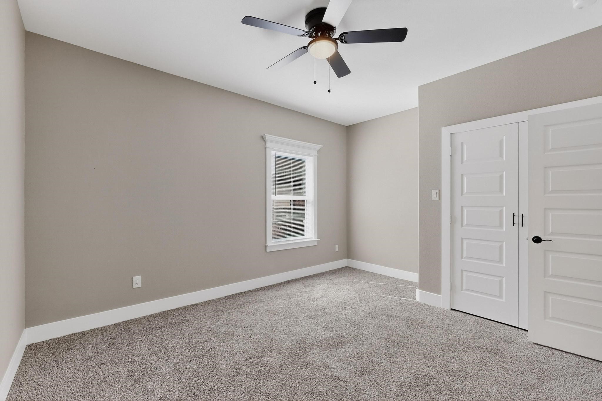 1221 S Rockwall Avenue Terrell TX 75160