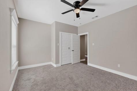 1221 S Rockwall Avenue Terrell TX 75160