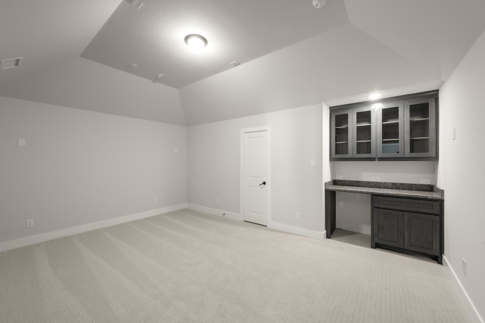 7124 Seagrove Court Grand Prairie TX 75054