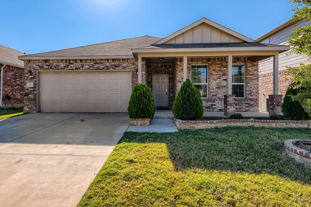 2228 Buelingo Lane Fort Worth TX 76131